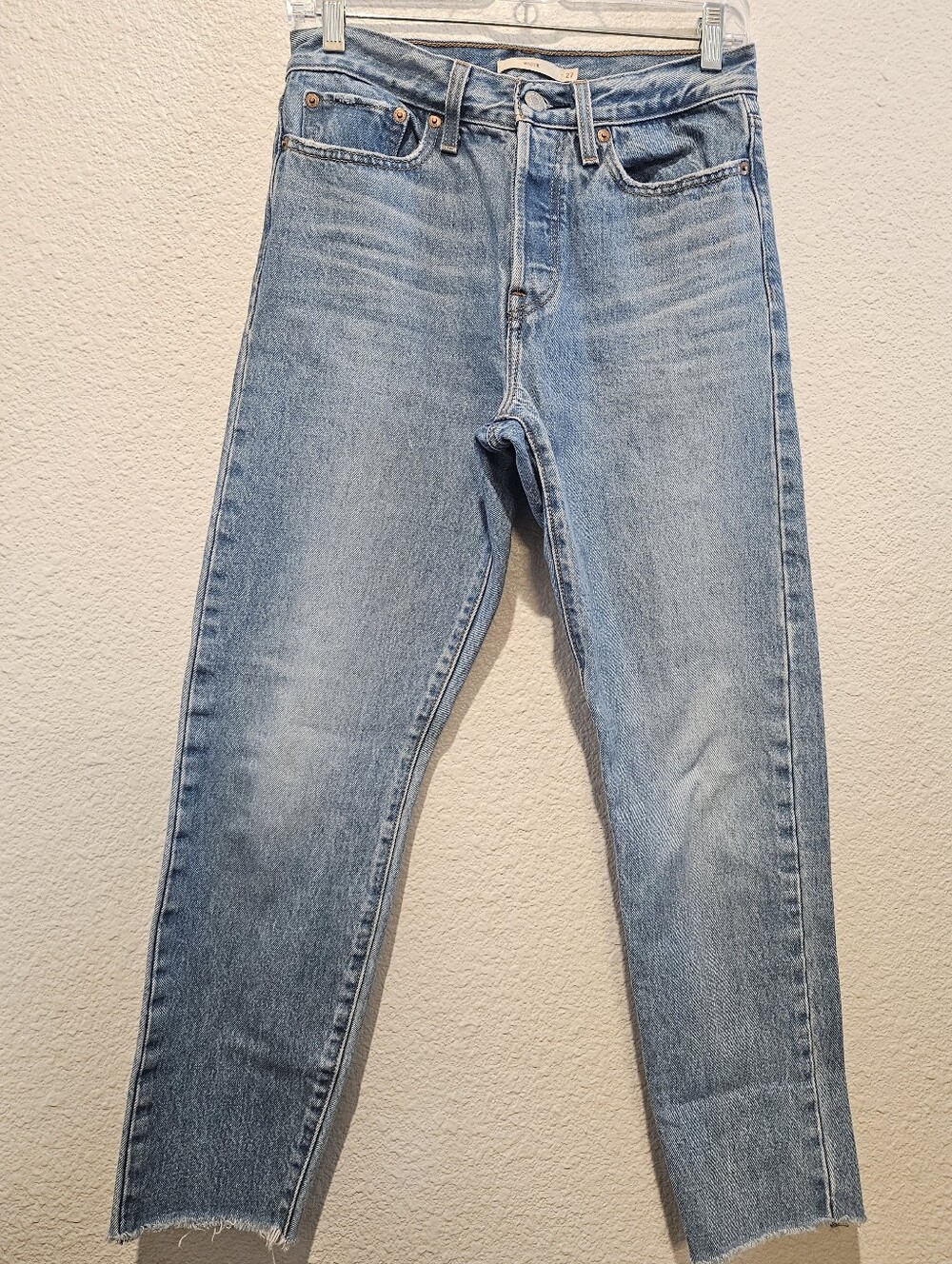 Levi's Premium Wedgie Size 27 Big E Raw Hem Jeans